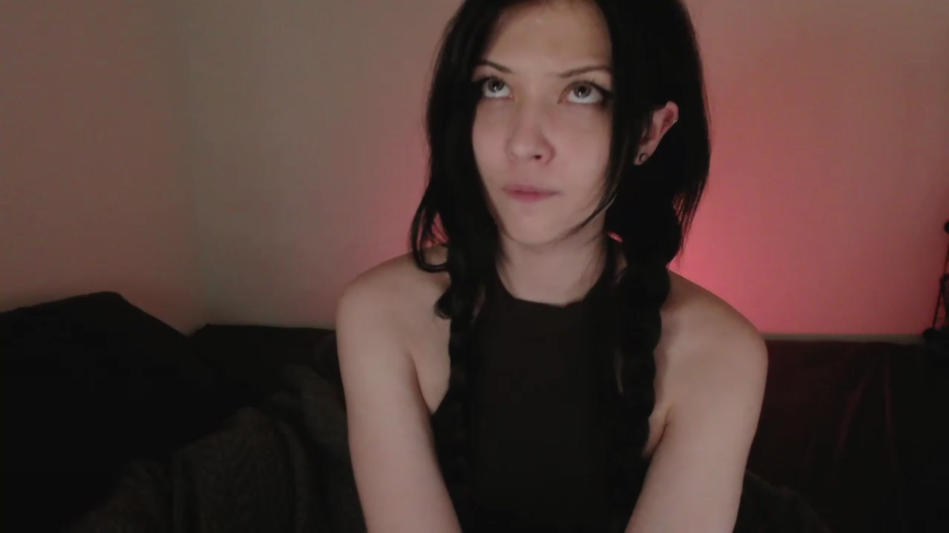 Gallery image thumbnail from SassyRimmer's myfreecams stream on, 04/27/2023, 03:25 image 15 of 20