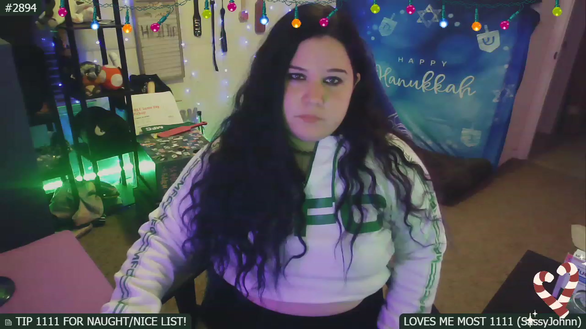 Gallery image thumbnail from SassySarah94's myfreecams stream on, 12/06/2022, 03:43 image 15 of 20