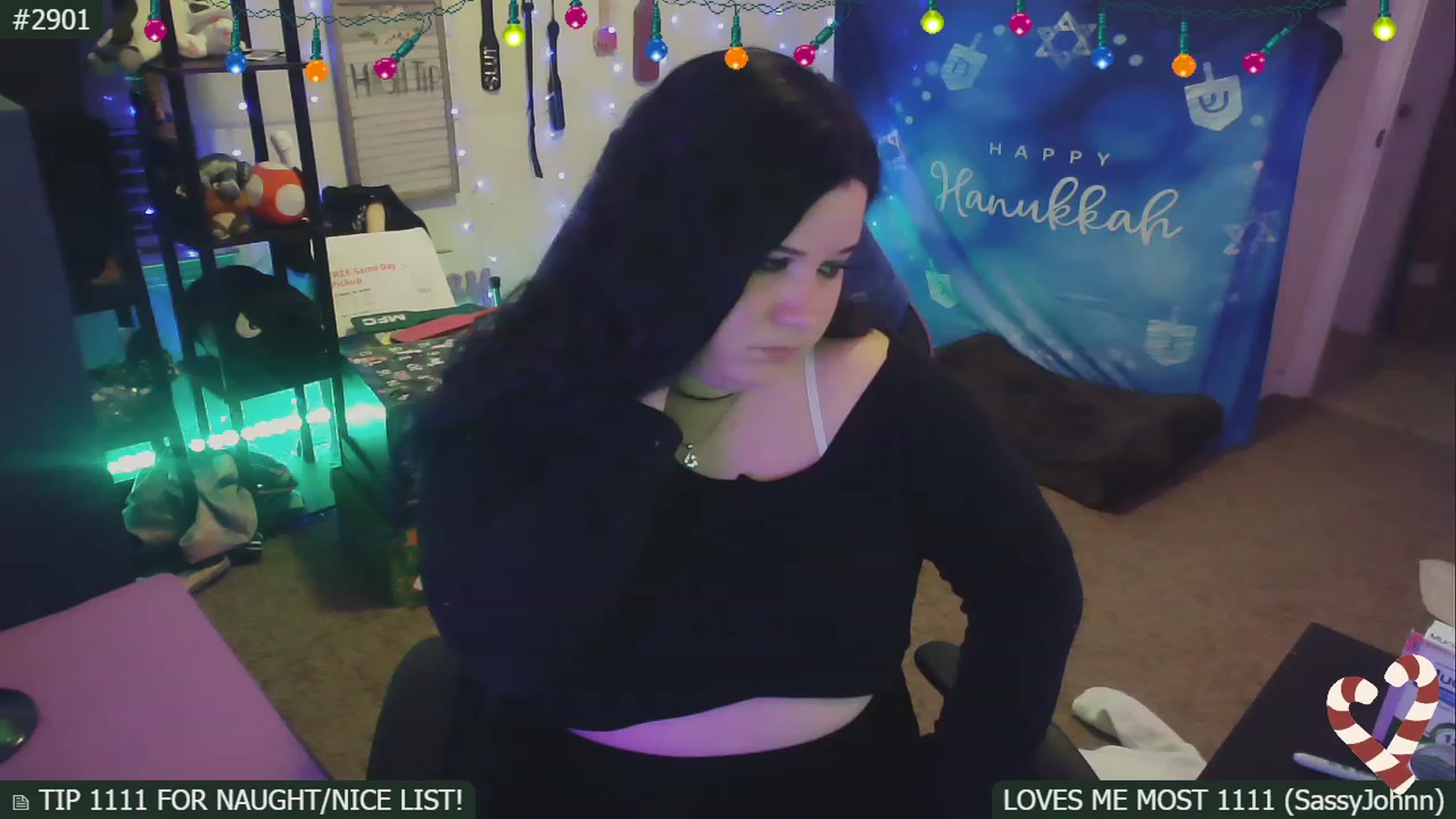 Gallery image thumbnail from SassySarah94's myfreecams stream on, 12/06/2022, 04:14 image 3 of 20
