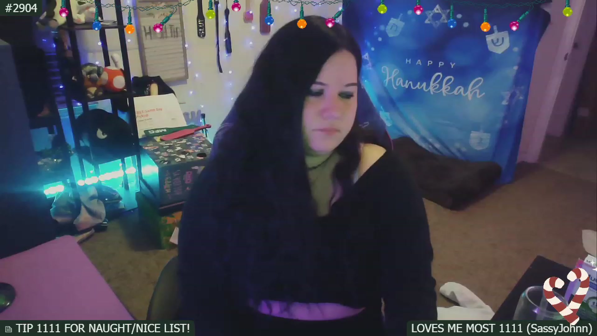 Gallery image thumbnail from SassySarah94's myfreecams stream on, 12/06/2022, 04:14 image 15 of 20