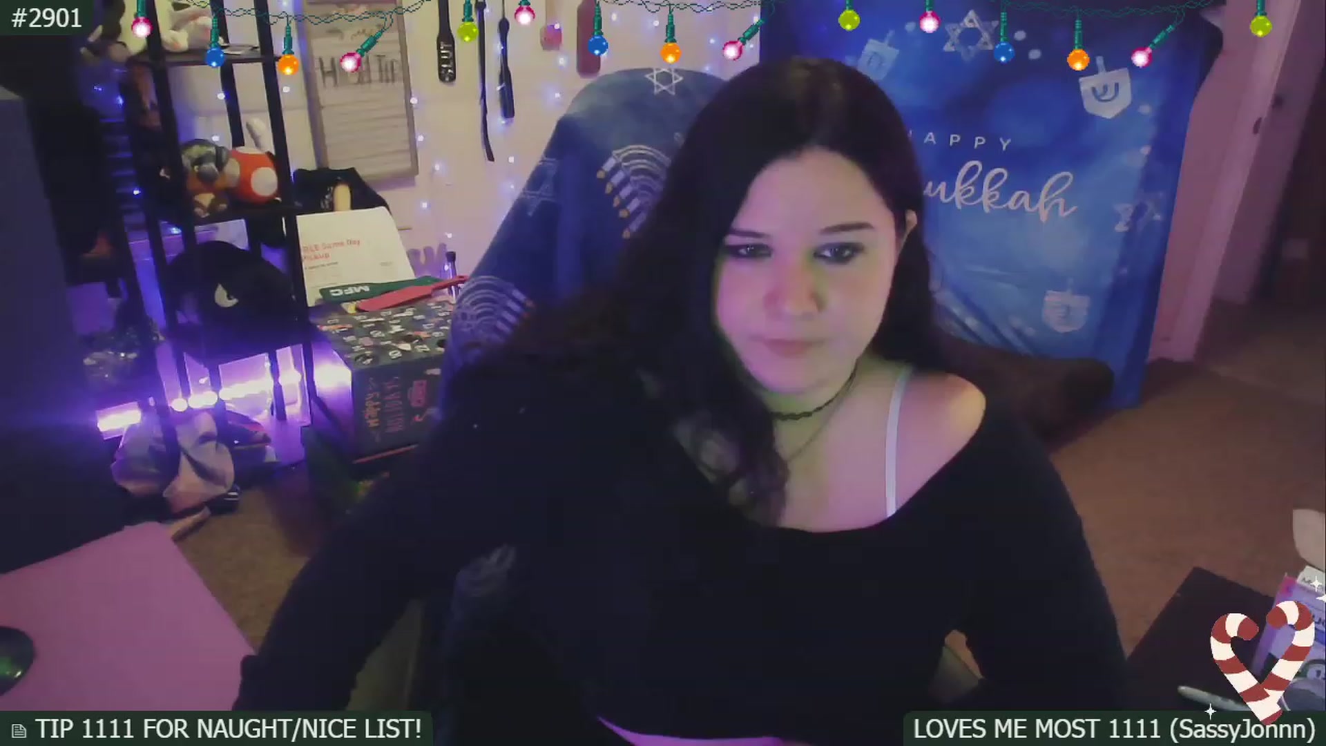 Gallery image thumbnail from SassySarah94's myfreecams stream on, 12/06/2022, 04:14 image 1 of 20