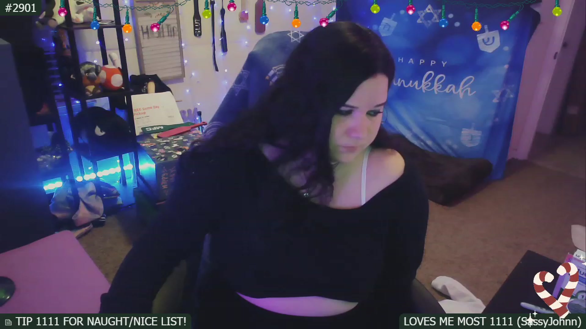 Gallery image thumbnail from SassySarah94's myfreecams stream on, 12/06/2022, 04:14 image 2 of 20