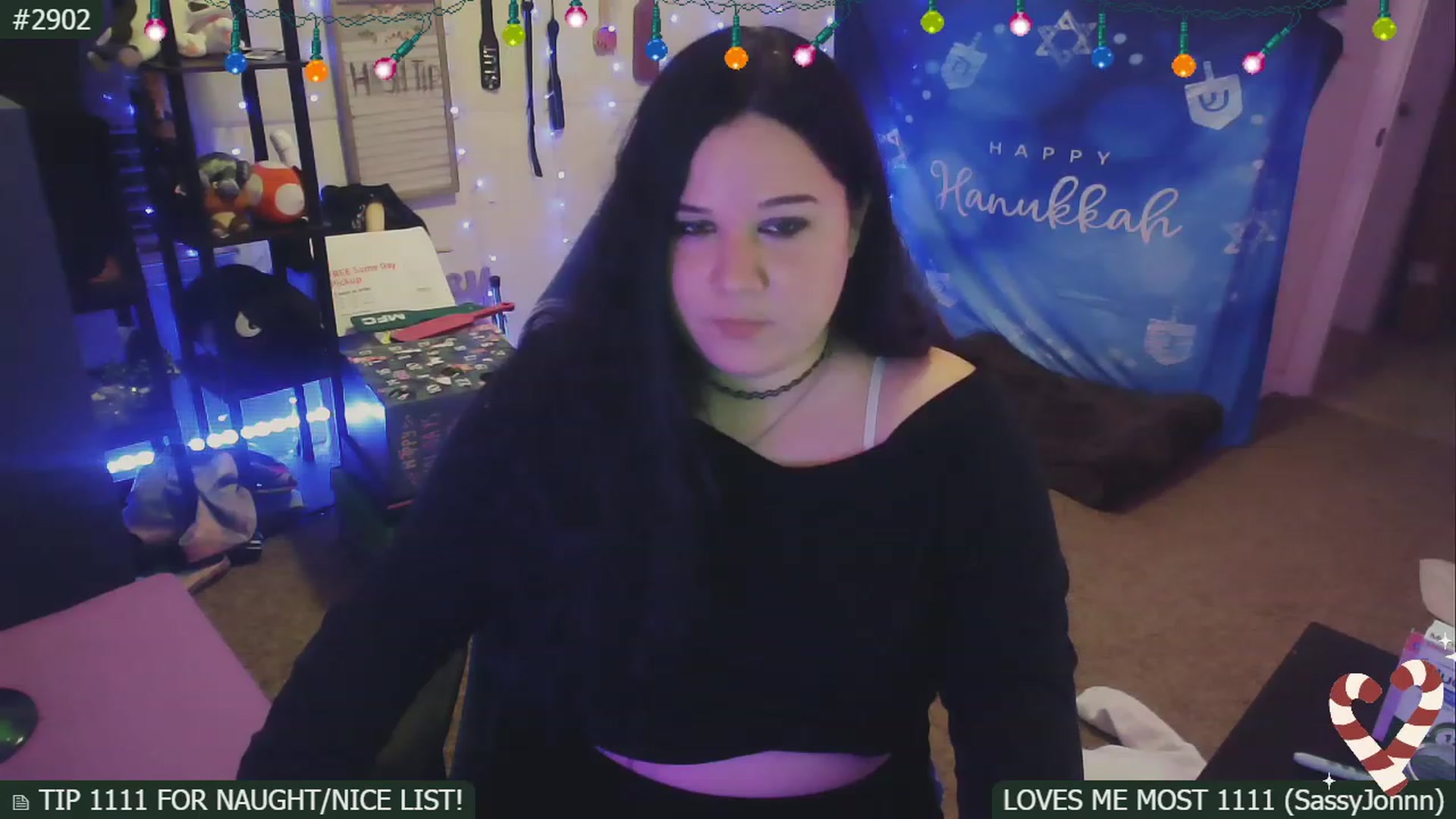 Gallery image thumbnail from SassySarah94's myfreecams stream on, 12/06/2022, 04:14 image 6 of 20
