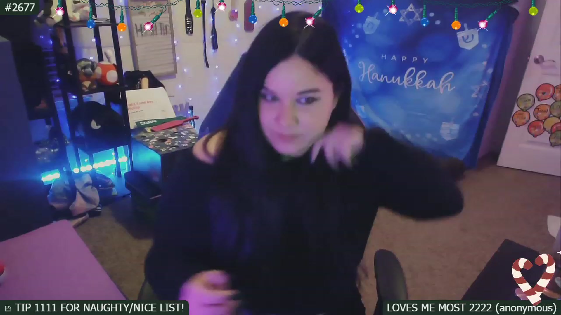 Gallery image thumbnail from SassySarah94's myfreecams stream on, 12/13/2022, 04:41 image 15 of 20