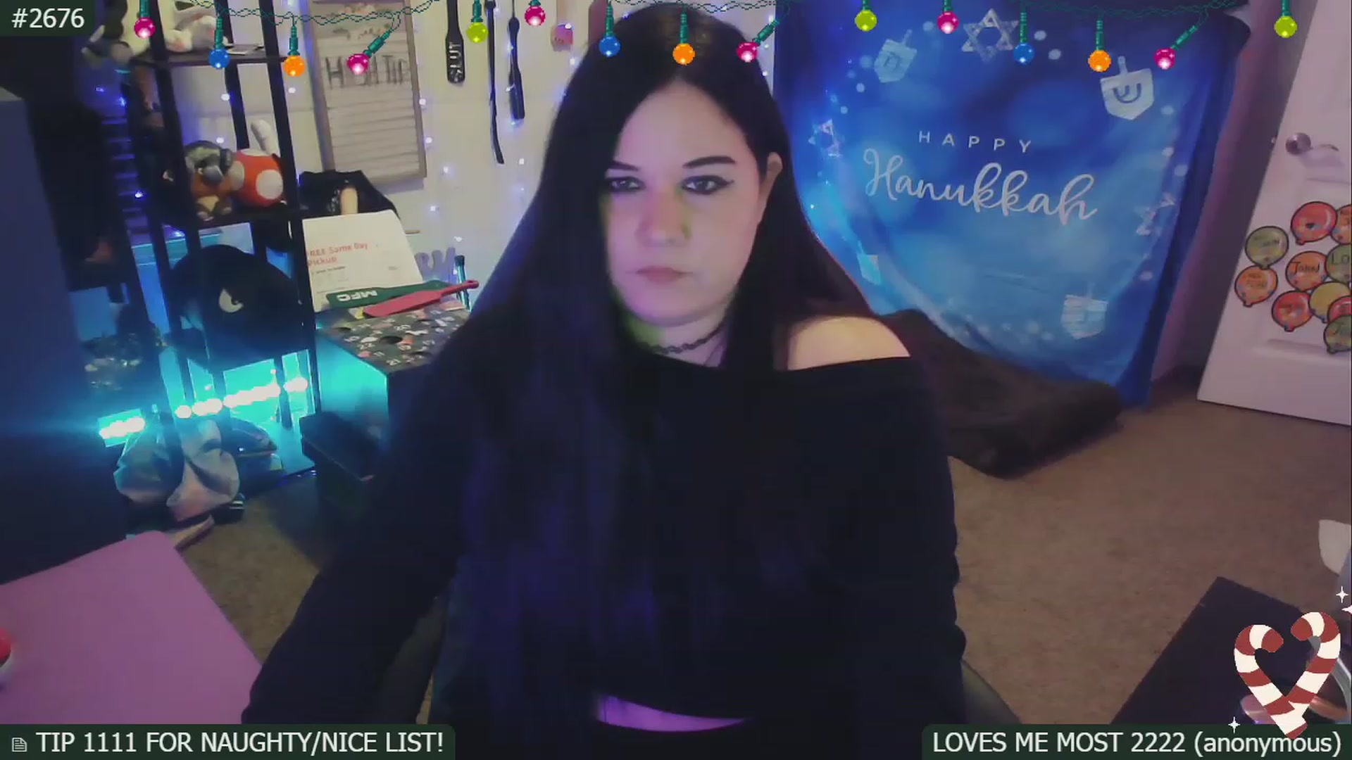 Gallery image thumbnail from SassySarah94's myfreecams stream on, 12/13/2022, 04:41 image 13 of 20