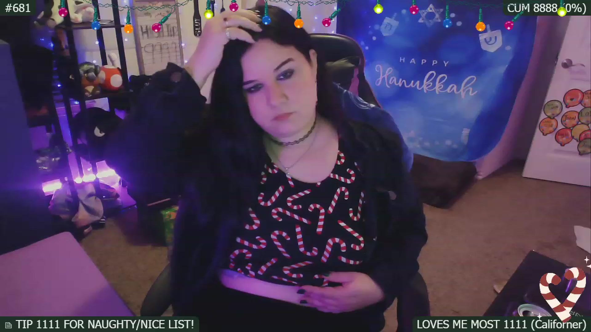 Gallery image thumbnail from SassySarah94's myfreecams stream on, 12/16/2022, 06:15 image 8 of 20