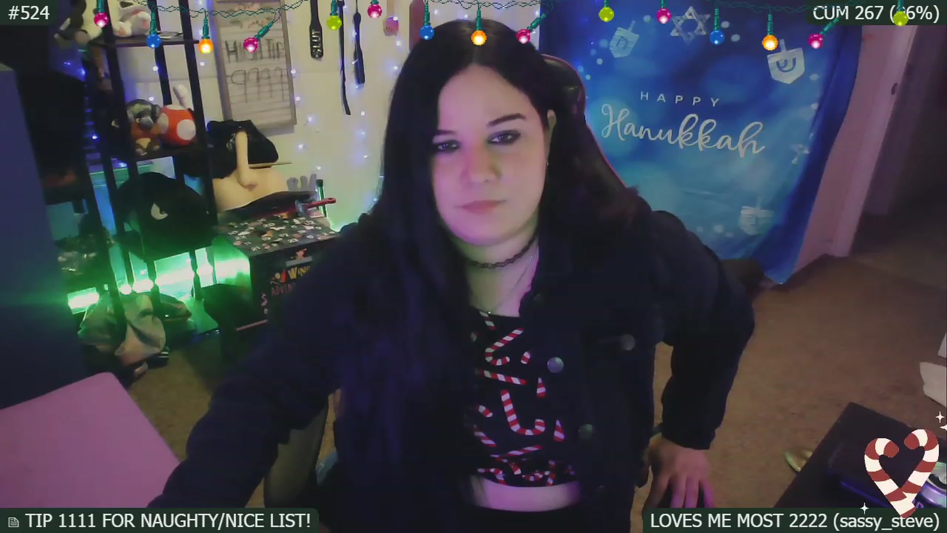 Gallery image thumbnail from SassySarah94's myfreecams stream on, 12/16/2022, 06:15 image 19 of 20