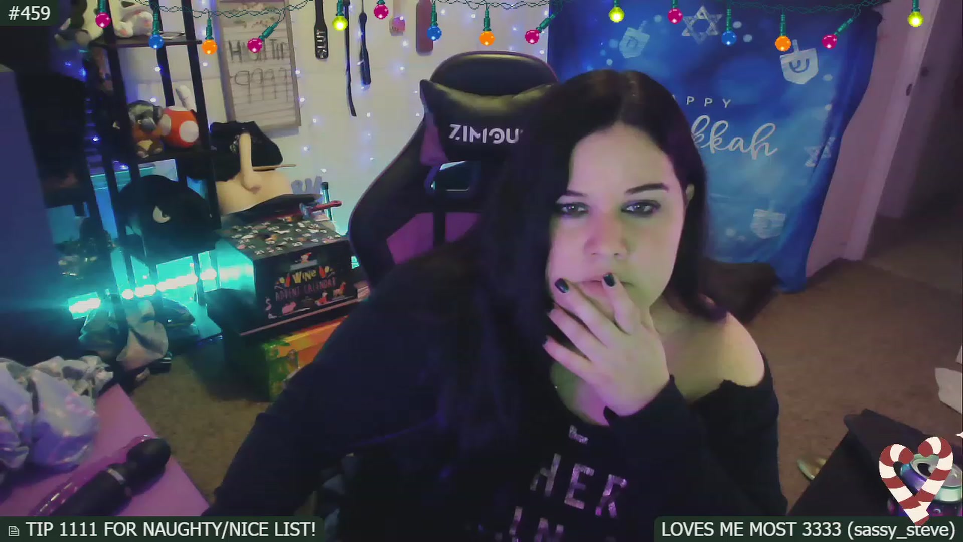 Gallery image thumbnail from SassySarah94's myfreecams stream on, 12/16/2022, 07:09 image 20 of 20