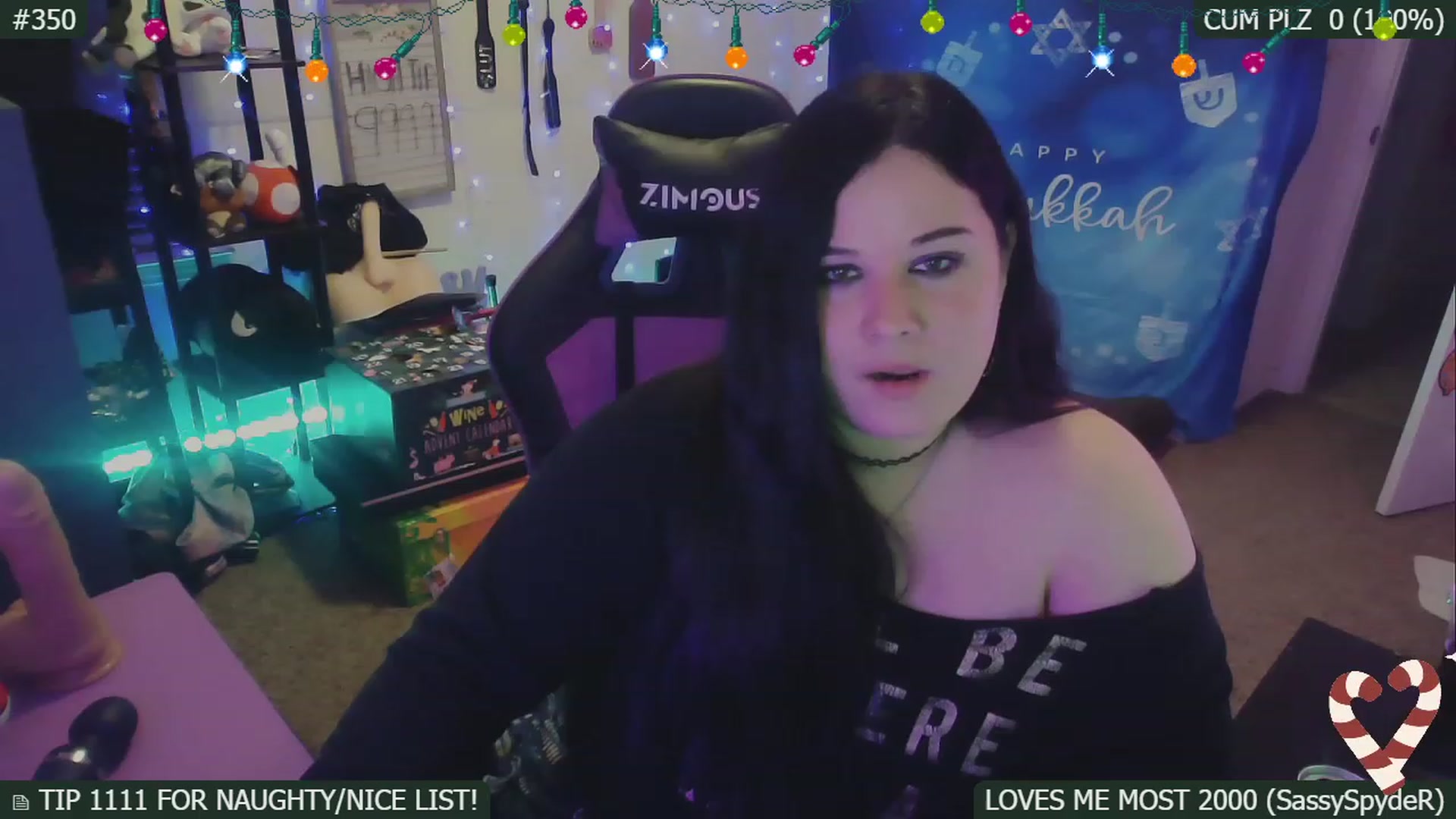 Gallery image thumbnail from SassySarah94's myfreecams stream on, 12/17/2022, 07:06 image 18 of 20