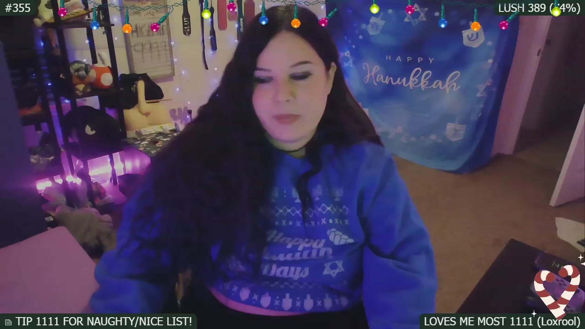 Gallery image thumbnail from SassySarah94's myfreecams stream on, 12/18/2022, 05:01 image 1 of 20