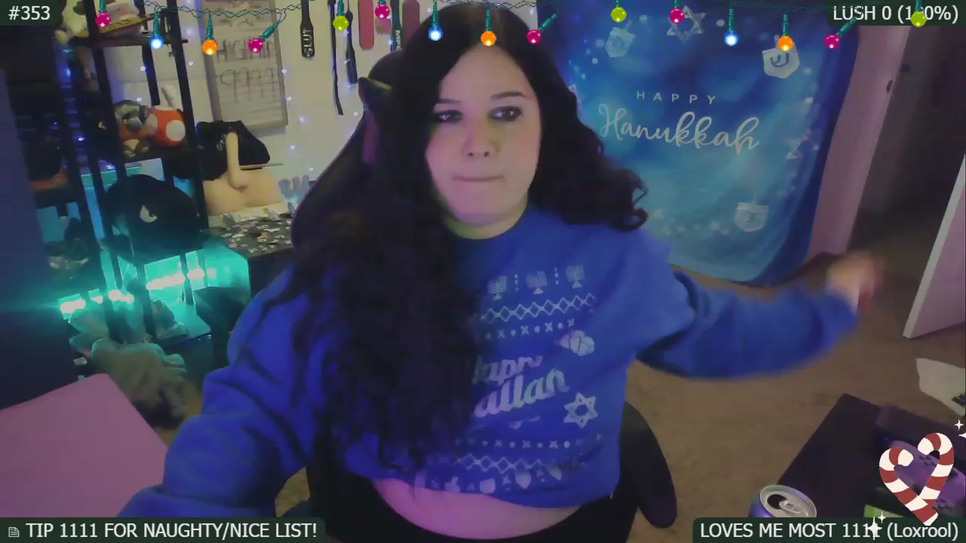 Gallery image thumbnail from SassySarah94's myfreecams stream on, 12/18/2022, 05:01 image 19 of 20