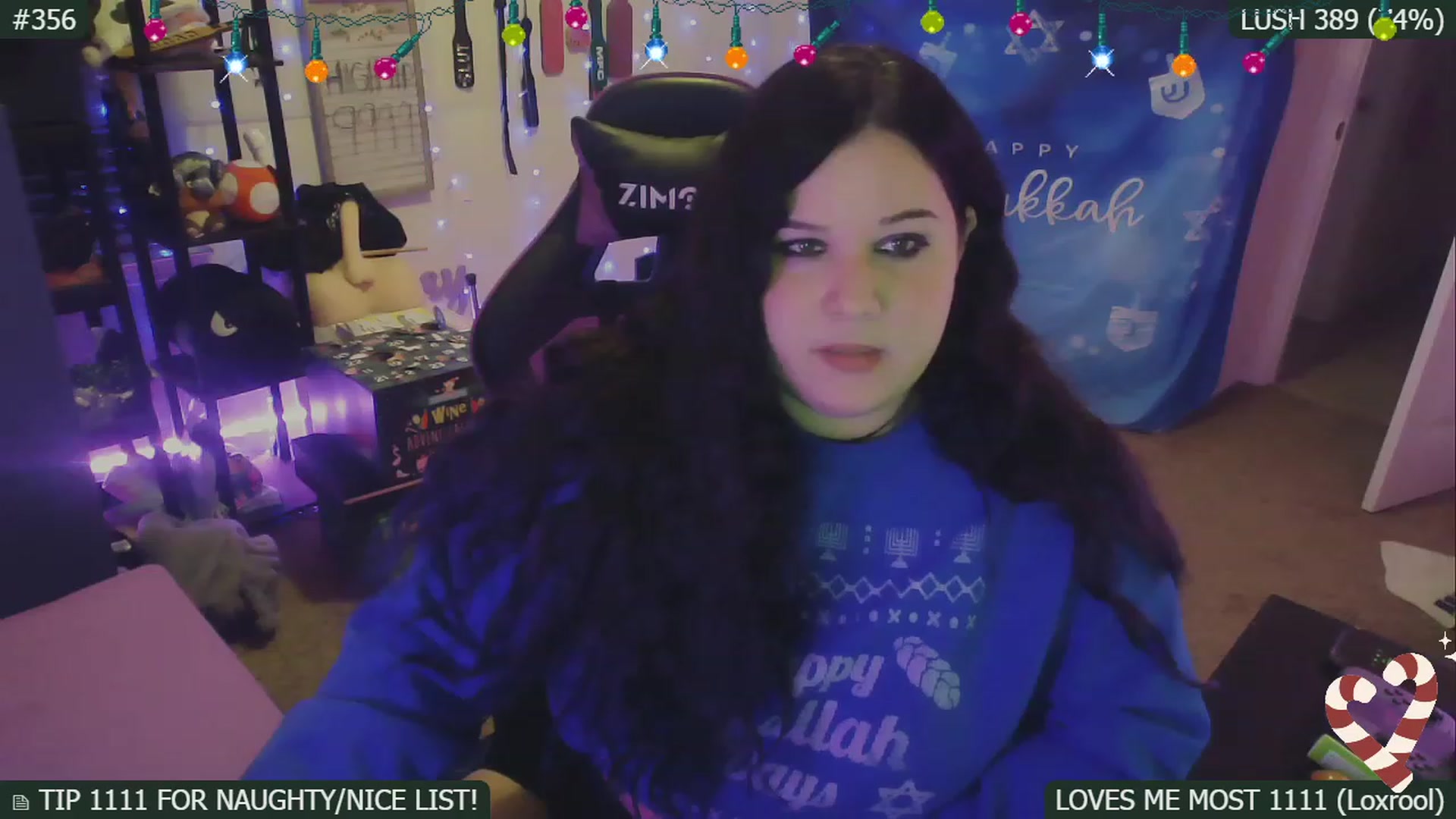 Gallery image thumbnail from SassySarah94's myfreecams stream on, 12/18/2022, 05:01 image 13 of 20