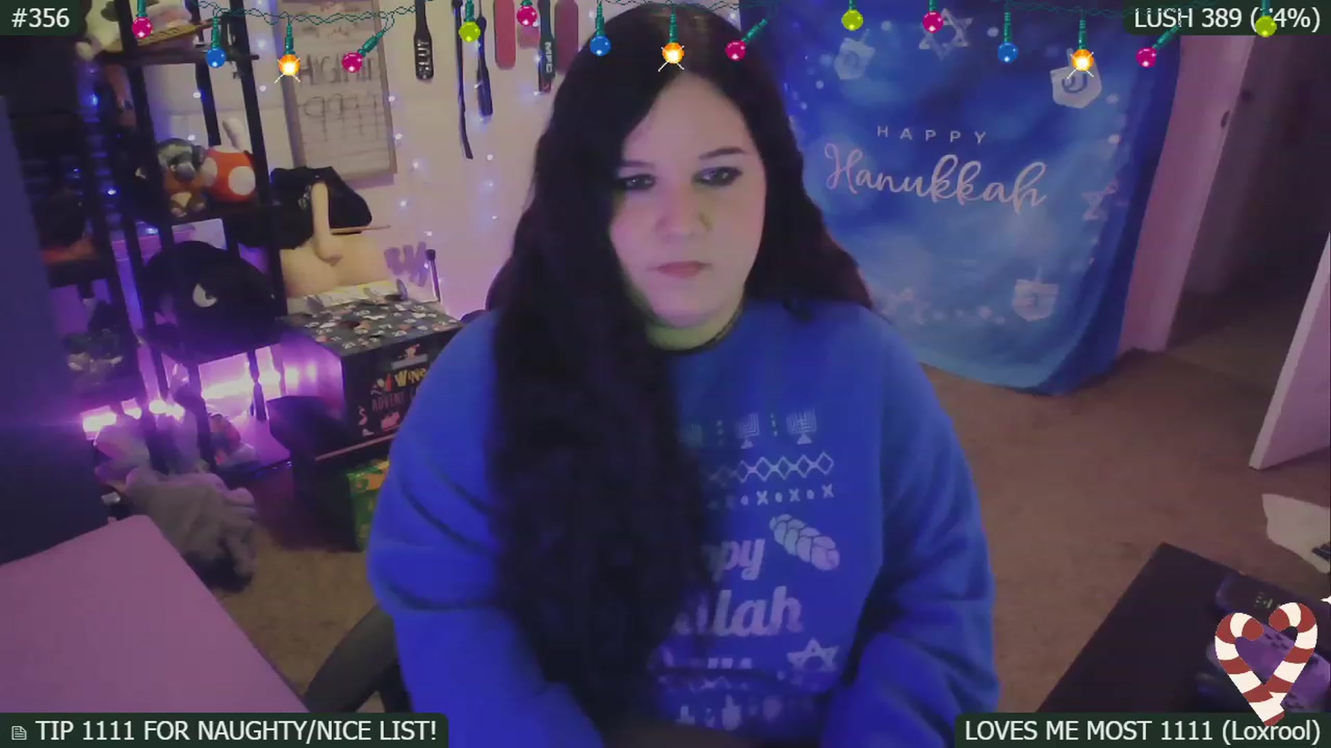 Gallery image thumbnail from SassySarah94's myfreecams stream on, 12/18/2022, 05:01 image 5 of 20