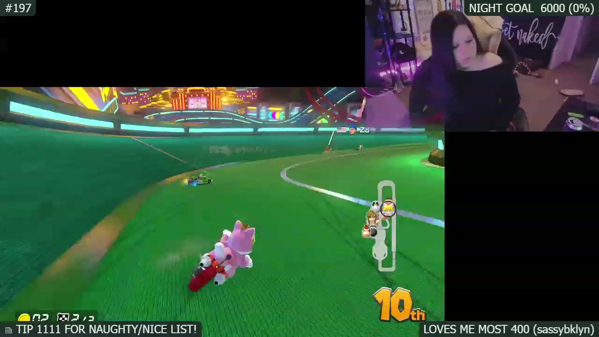 Gallery image thumbnail from SassySarah94's myfreecams stream on, 12/28/2022, 05:40 image 13 of 20