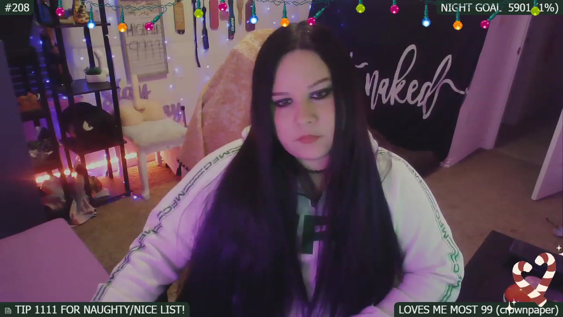 Gallery image thumbnail from SassySarah94's myfreecams stream on, 12/29/2022, 06:06 image 4 of 20