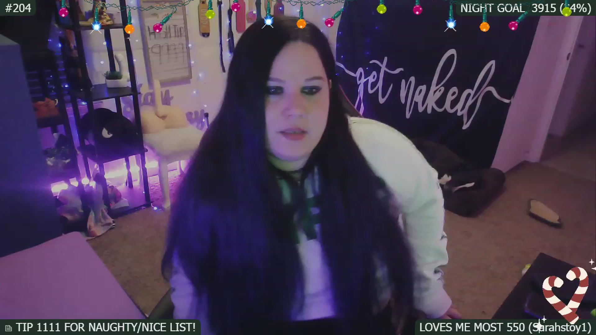 Gallery image thumbnail from SassySarah94's myfreecams stream on, 12/29/2022, 07:38 image 19 of 20