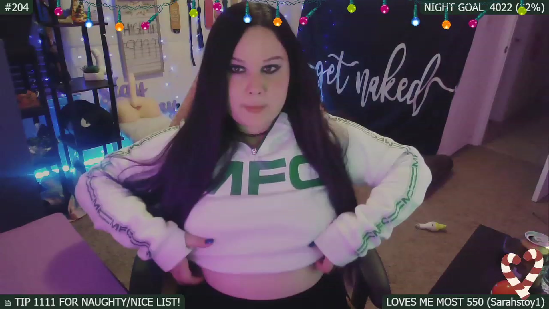 Gallery image thumbnail from SassySarah94's myfreecams stream on, 12/29/2022, 07:38 image 9 of 20