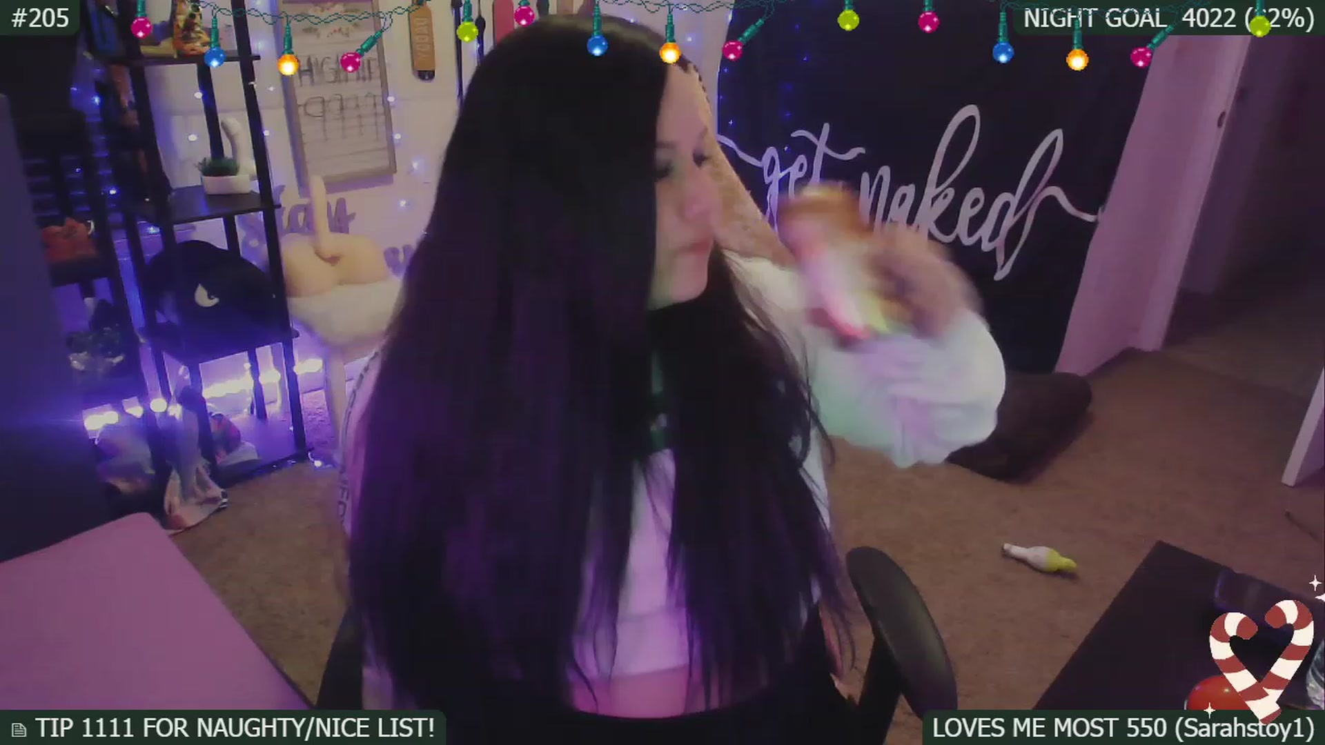 Gallery image thumbnail from SassySarah94's myfreecams stream on, 12/29/2022, 07:38 image 8 of 20