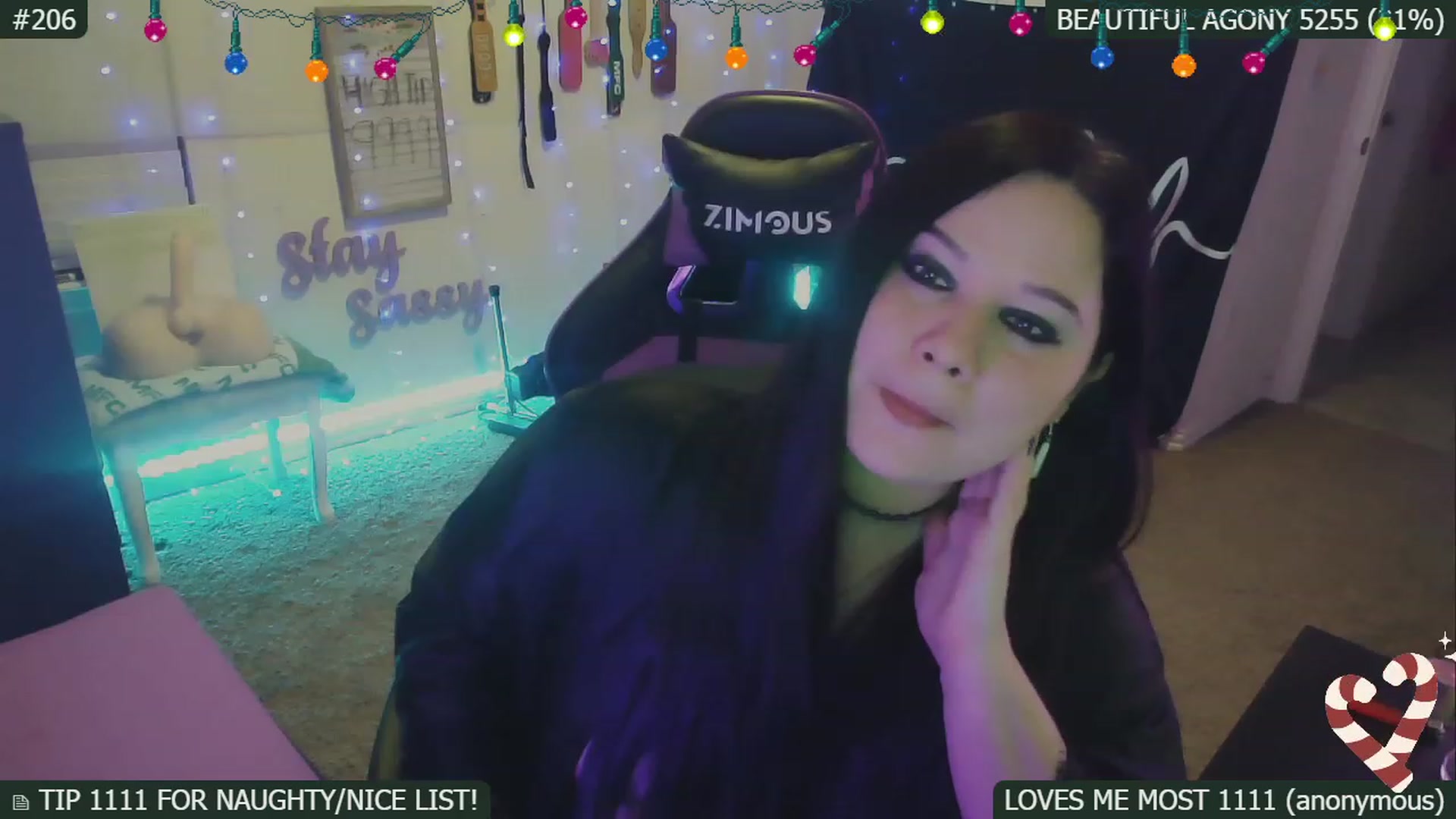 Gallery image thumbnail from SassySarah94's myfreecams stream on, 12/30/2022, 06:04 image 11 of 20