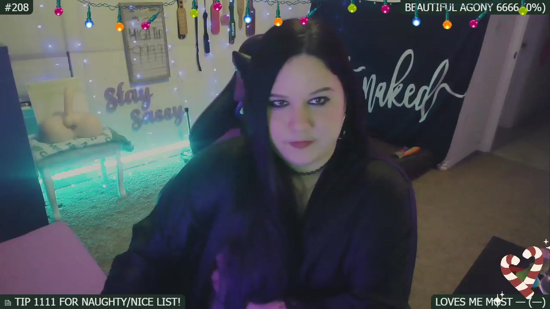 Gallery image thumbnail from SassySarah94's myfreecams stream on, 12/30/2022, 06:04 image 2 of 20