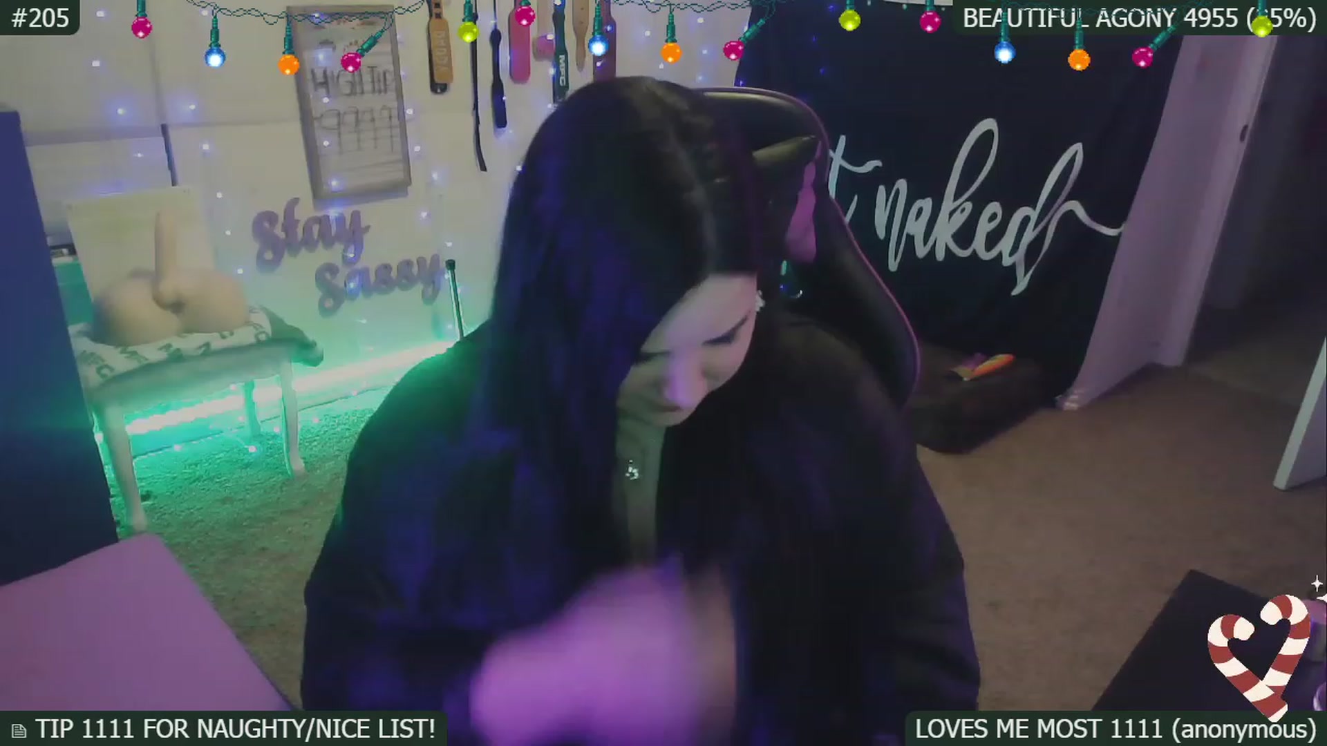 Gallery image thumbnail from SassySarah94's myfreecams stream on, 12/30/2022, 06:04 image 16 of 20