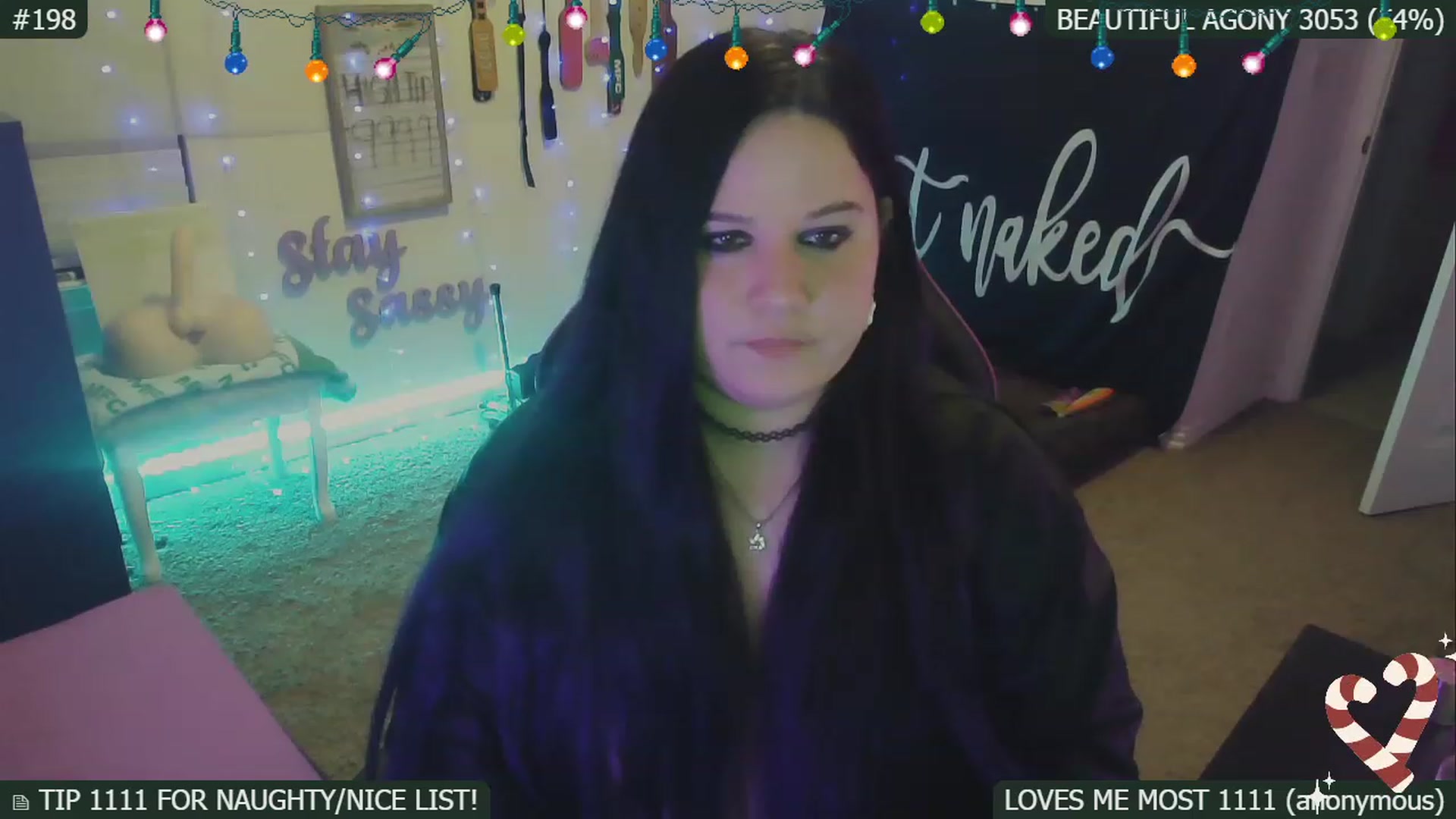 Gallery image thumbnail from SassySarah94's myfreecams stream on, 12/30/2022, 07:32 image 15 of 20