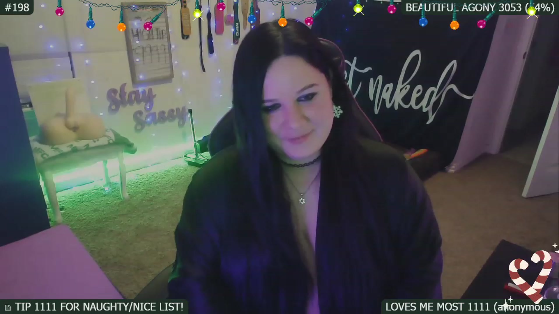 Gallery image thumbnail from SassySarah94's myfreecams stream on, 12/30/2022, 07:32 image 13 of 20