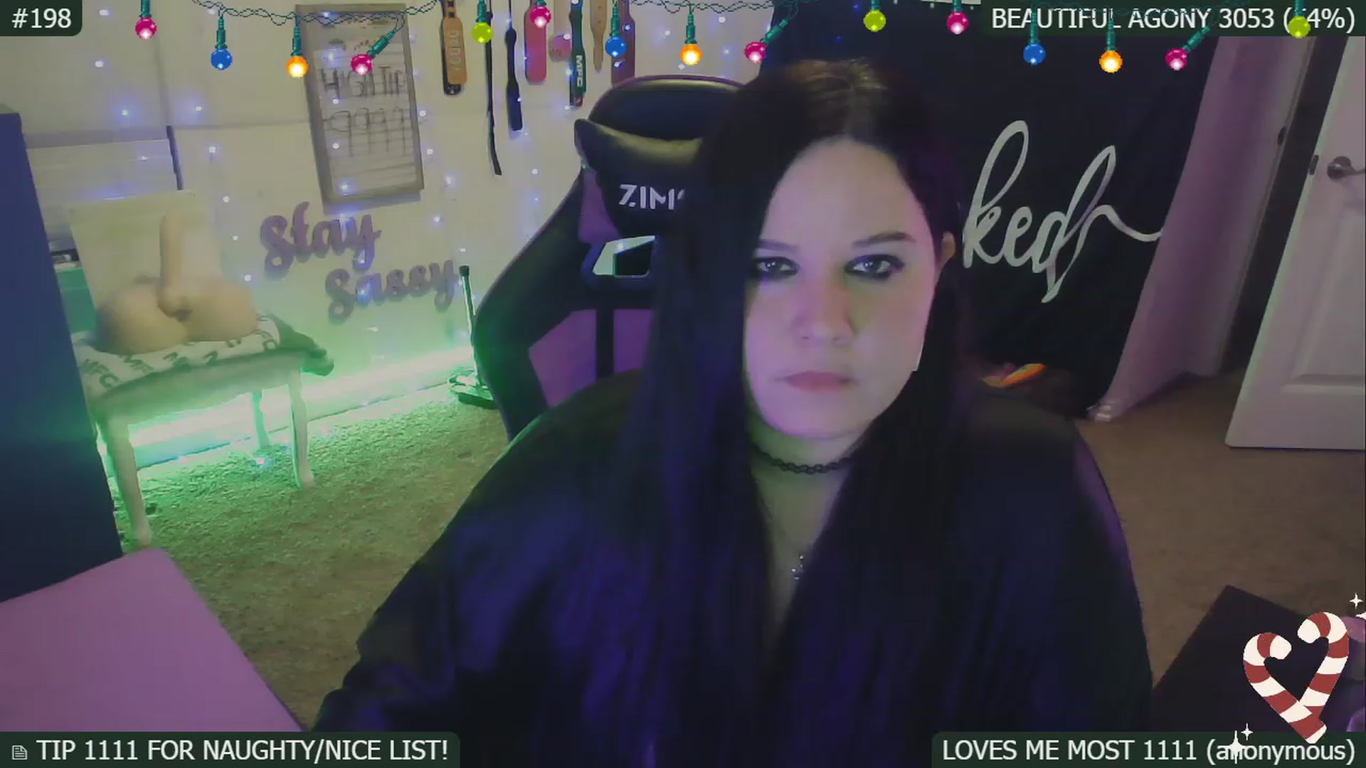 Gallery image thumbnail from SassySarah94's myfreecams stream on, 12/30/2022, 07:32 image 18 of 20
