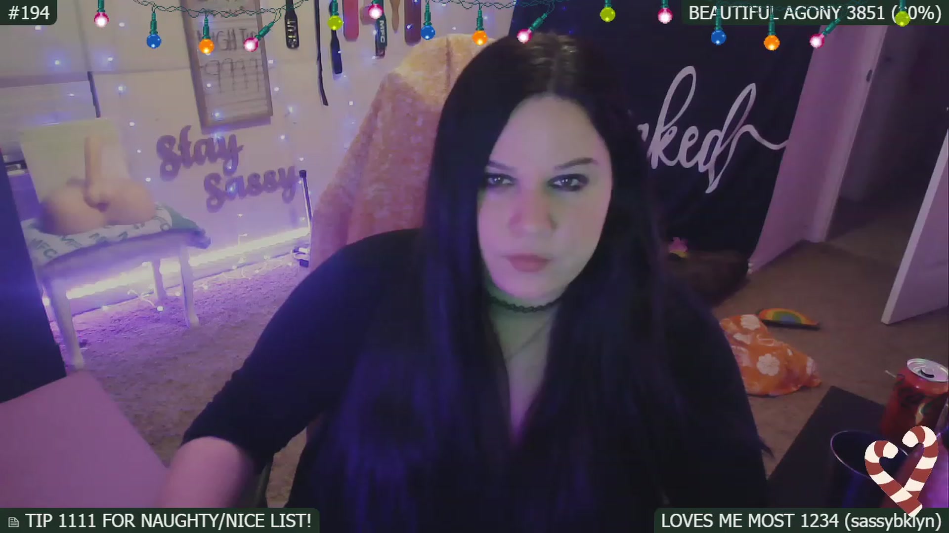 Gallery image thumbnail from SassySarah94's myfreecams stream on, 12/31/2022, 06:25 image 13 of 20