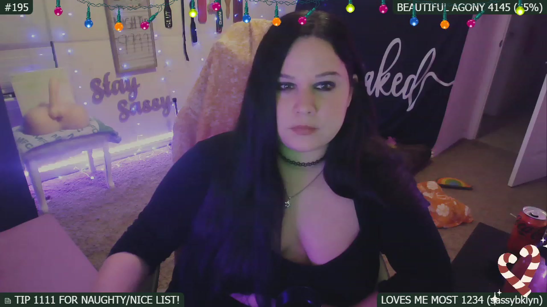 Gallery image thumbnail from SassySarah94's myfreecams stream on, 12/31/2022, 06:25 image 10 of 20