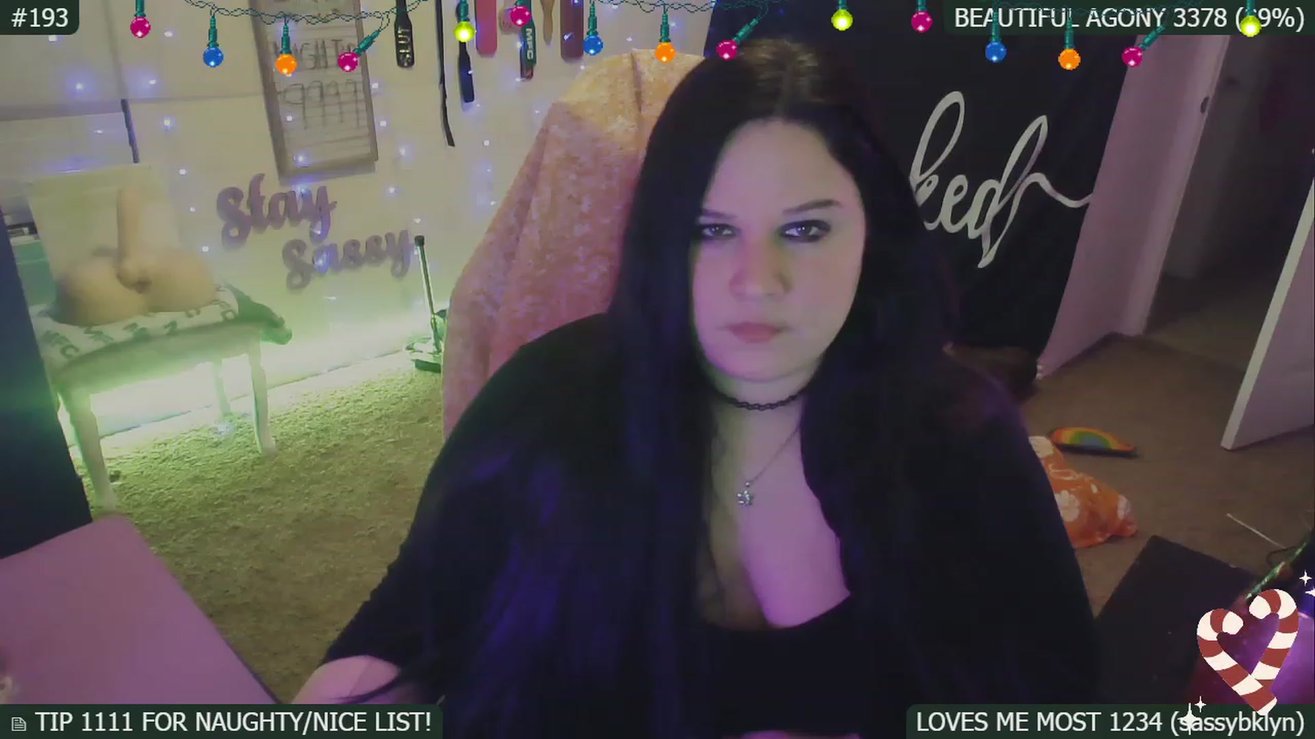 Gallery image thumbnail from SassySarah94's myfreecams stream on, 12/31/2022, 07:21 image 1 of 20