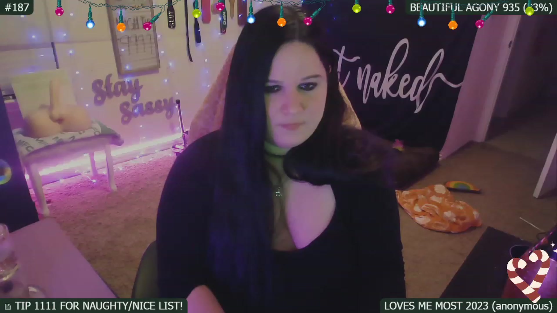 Gallery image thumbnail from SassySarah94's myfreecams stream on, 12/31/2022, 07:21 image 5 of 20