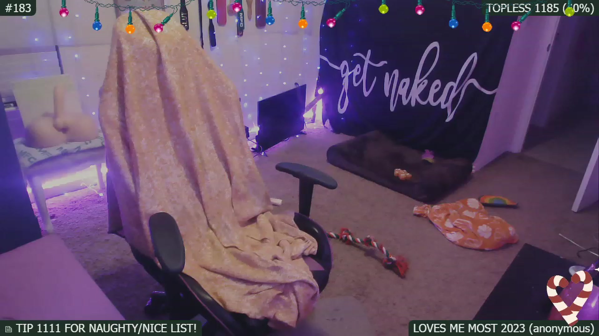 Gallery image thumbnail from SassySarah94's myfreecams stream on, 12/31/2022, 07:21 image 17 of 20