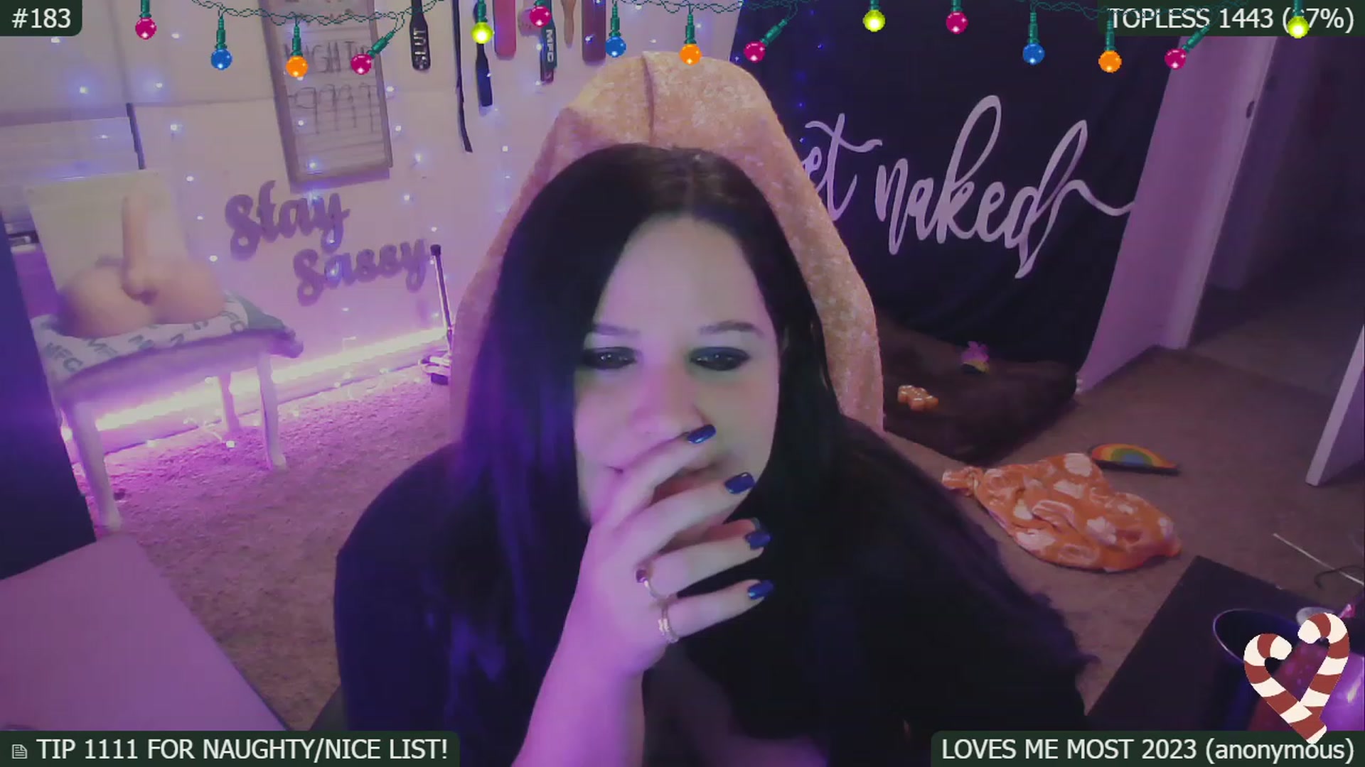 Gallery image thumbnail from SassySarah94's myfreecams stream on, 12/31/2022, 07:21 image 14 of 20
