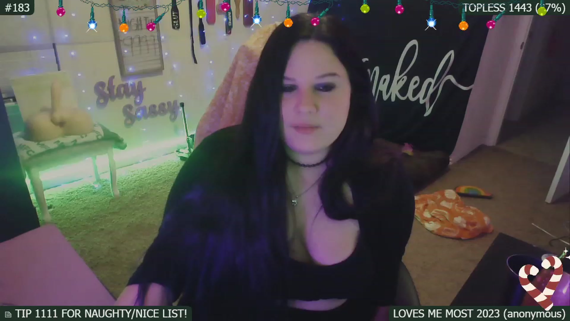 Gallery image thumbnail from SassySarah94's myfreecams stream on, 12/31/2022, 07:21 image 15 of 20