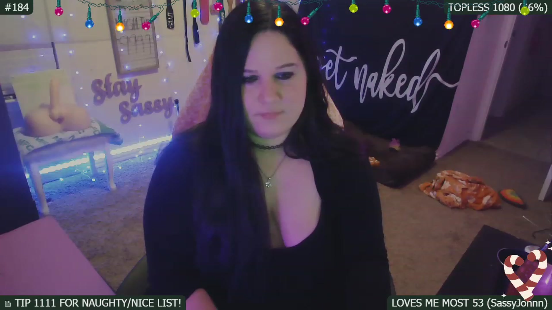 Gallery image thumbnail from SassySarah94's myfreecams stream on, 12/31/2022, 08:31 image 19 of 20