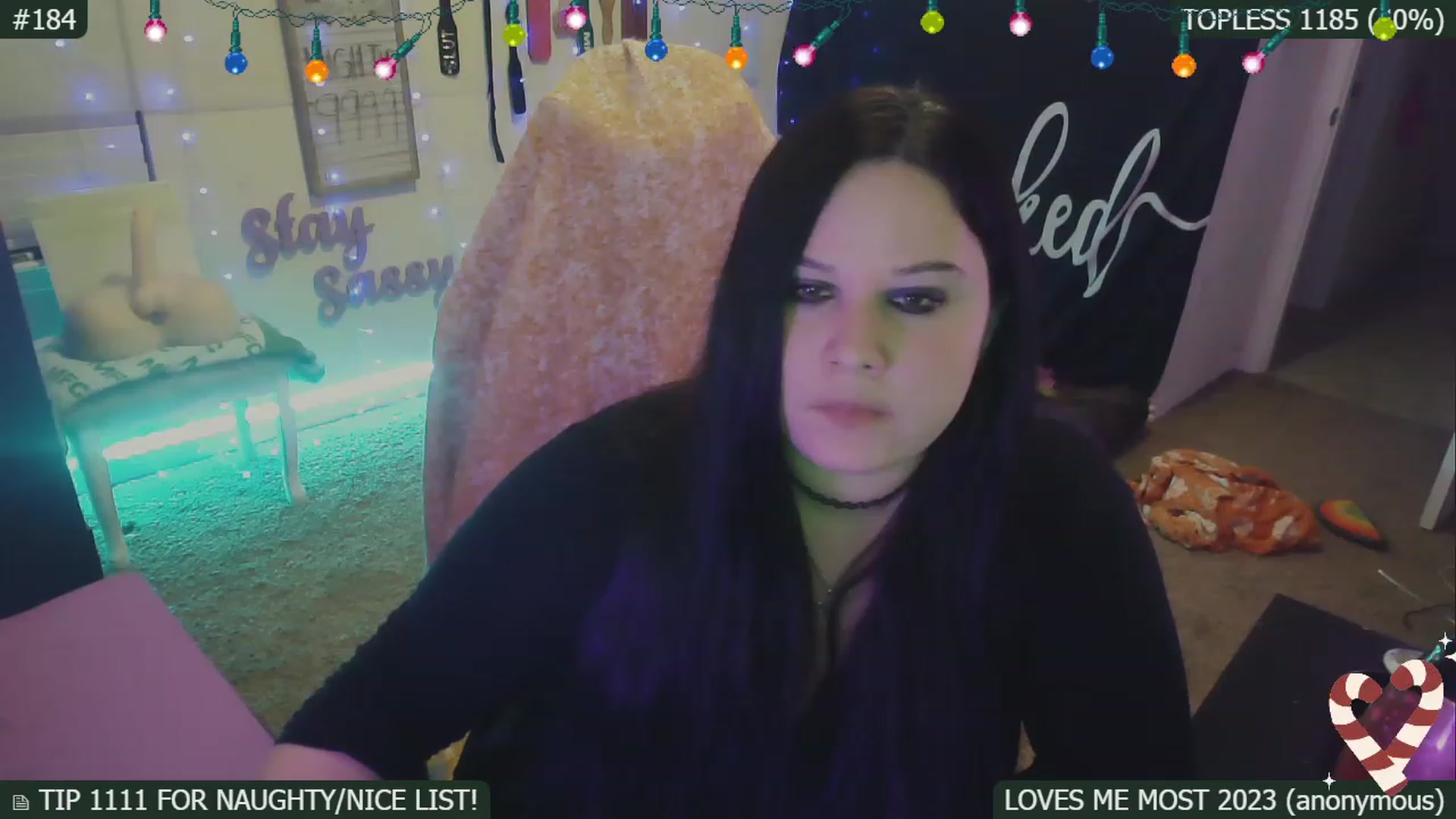 Gallery image thumbnail from SassySarah94's myfreecams stream on, 12/31/2022, 08:31 image 14 of 20