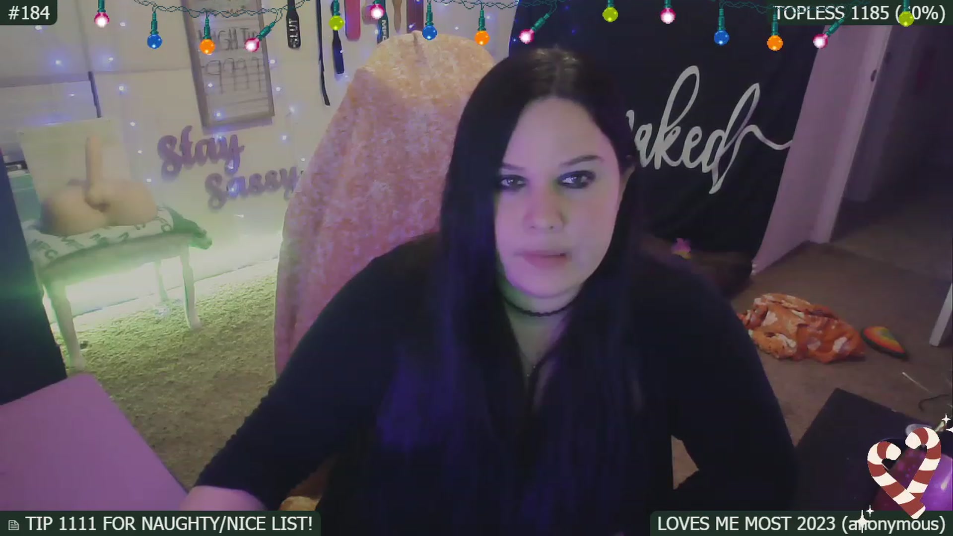 Gallery image thumbnail from SassySarah94's myfreecams stream on, 12/31/2022, 08:31 image 15 of 20