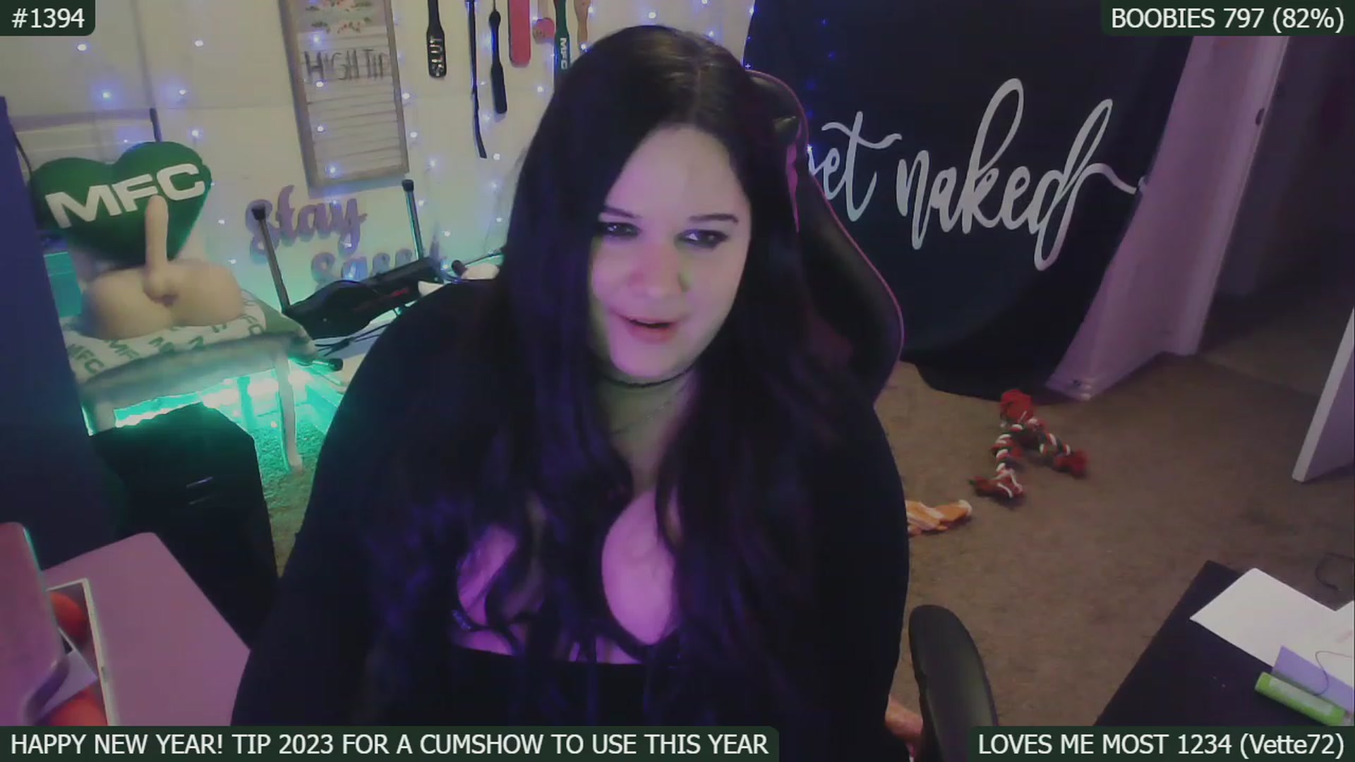 Gallery image thumbnail from SassySarah94's myfreecams stream on, 01/07/2023, 07:30 image 14 of 20