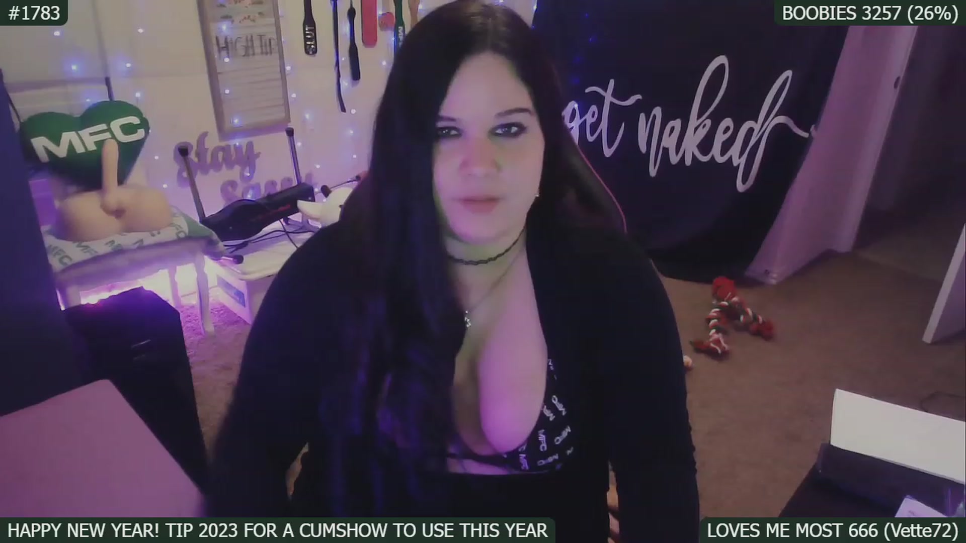 Gallery image thumbnail from SassySarah94's myfreecams stream on, 01/07/2023, 07:30 image 5 of 20