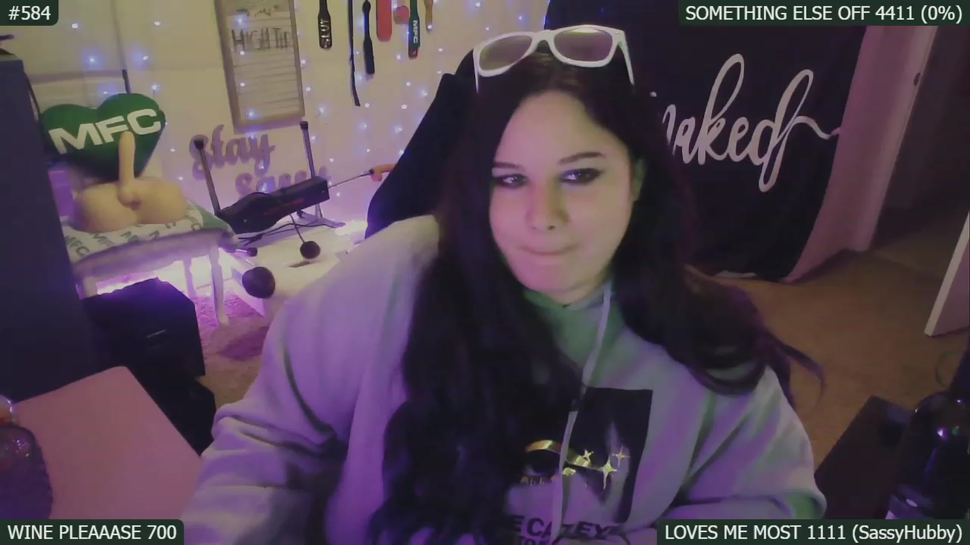 Gallery image thumbnail from SassySarah94's myfreecams stream on, 01/10/2023, 06:46 image 8 of 20