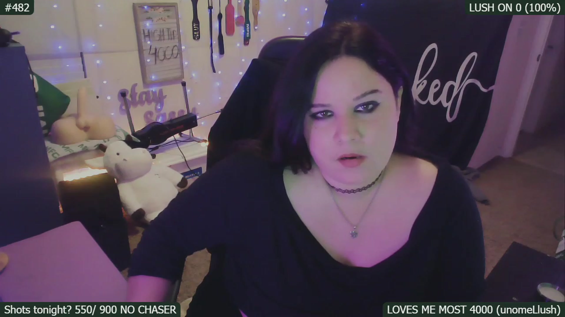 Gallery image thumbnail from SassySarah94's myfreecams stream on, 01/14/2023, 03:06 image 16 of 20