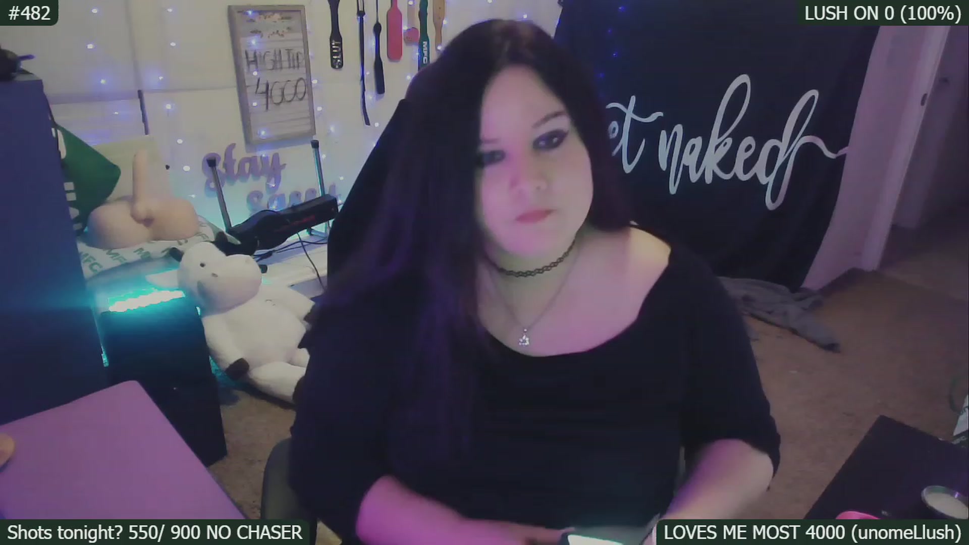 Gallery image thumbnail from SassySarah94's myfreecams stream on, 01/14/2023, 03:06 image 18 of 20