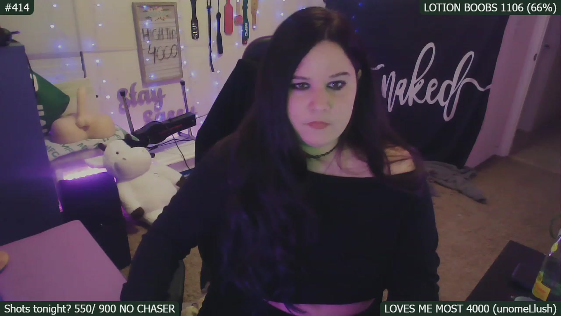 Gallery image thumbnail from SassySarah94's myfreecams stream on, 01/14/2023, 04:46 image 9 of 20