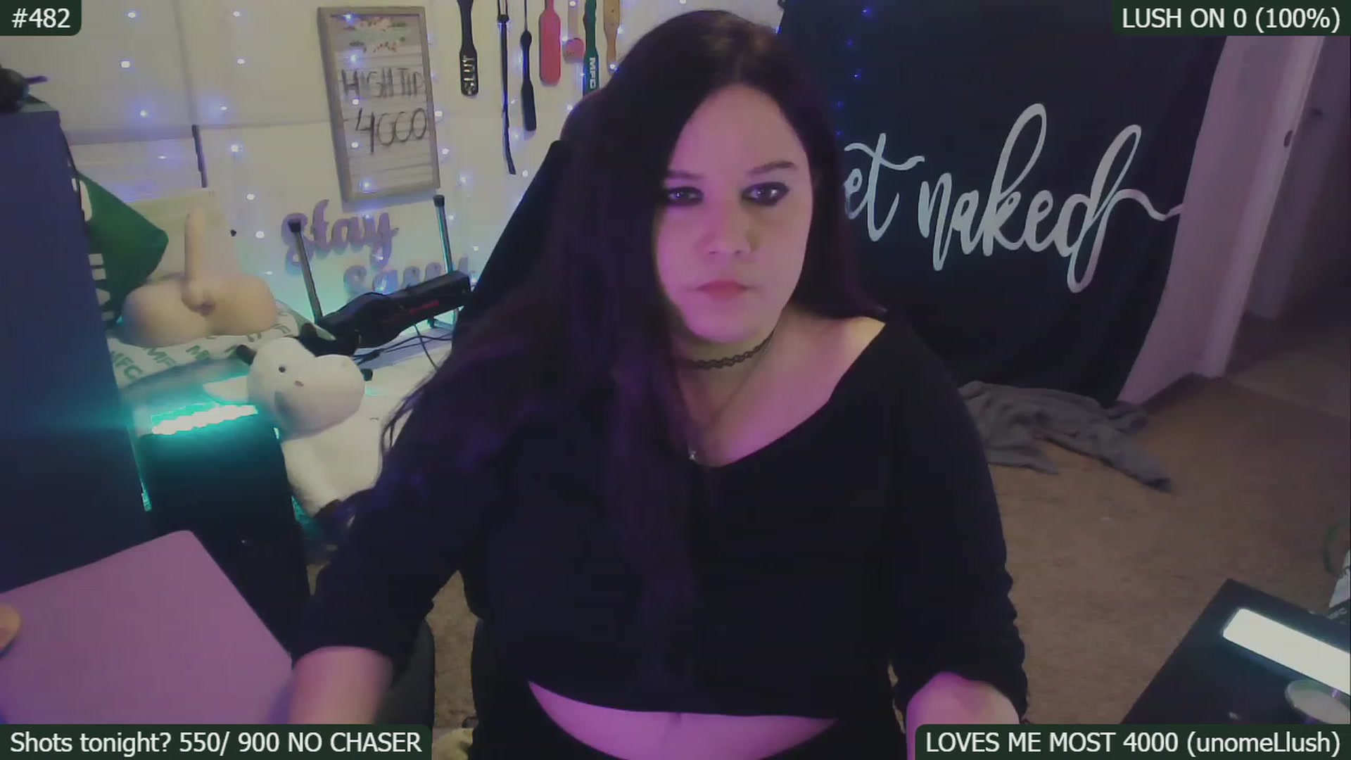 Gallery image thumbnail from SassySarah94's myfreecams stream on, 01/14/2023, 04:46 image 1 of 20