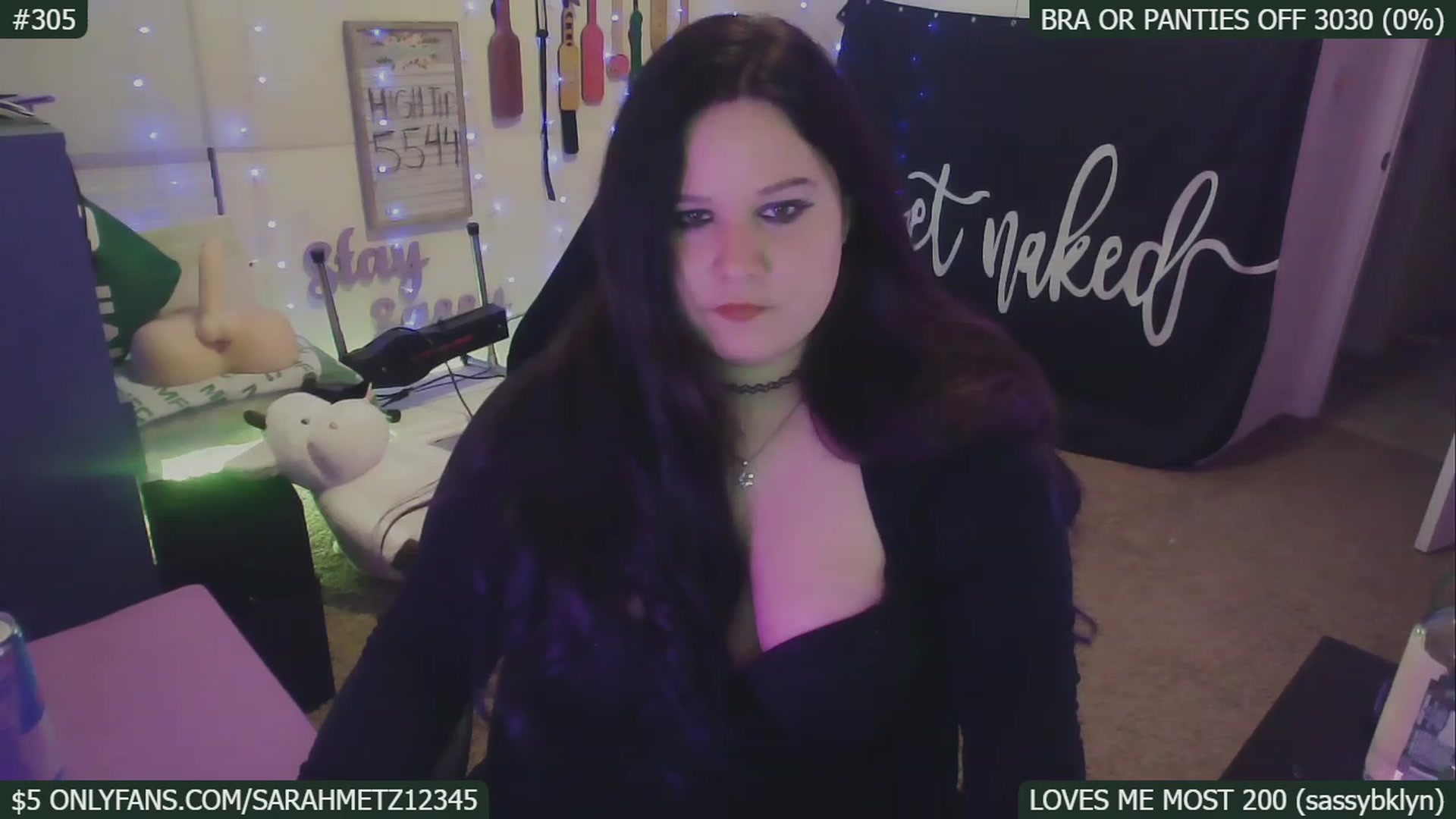 Gallery image thumbnail from SassySarah94's myfreecams stream on, 01/16/2023, 06:36 image 1 of 20