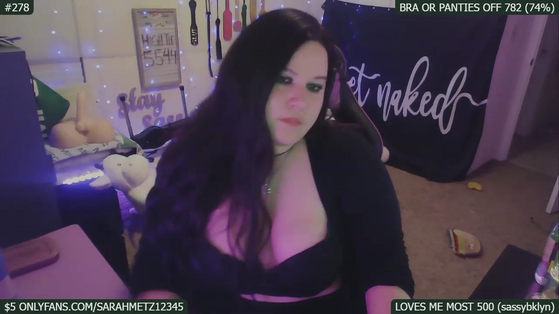 Gallery image thumbnail from SassySarah94's myfreecams stream on, 01/16/2023, 06:36 image 15 of 20
