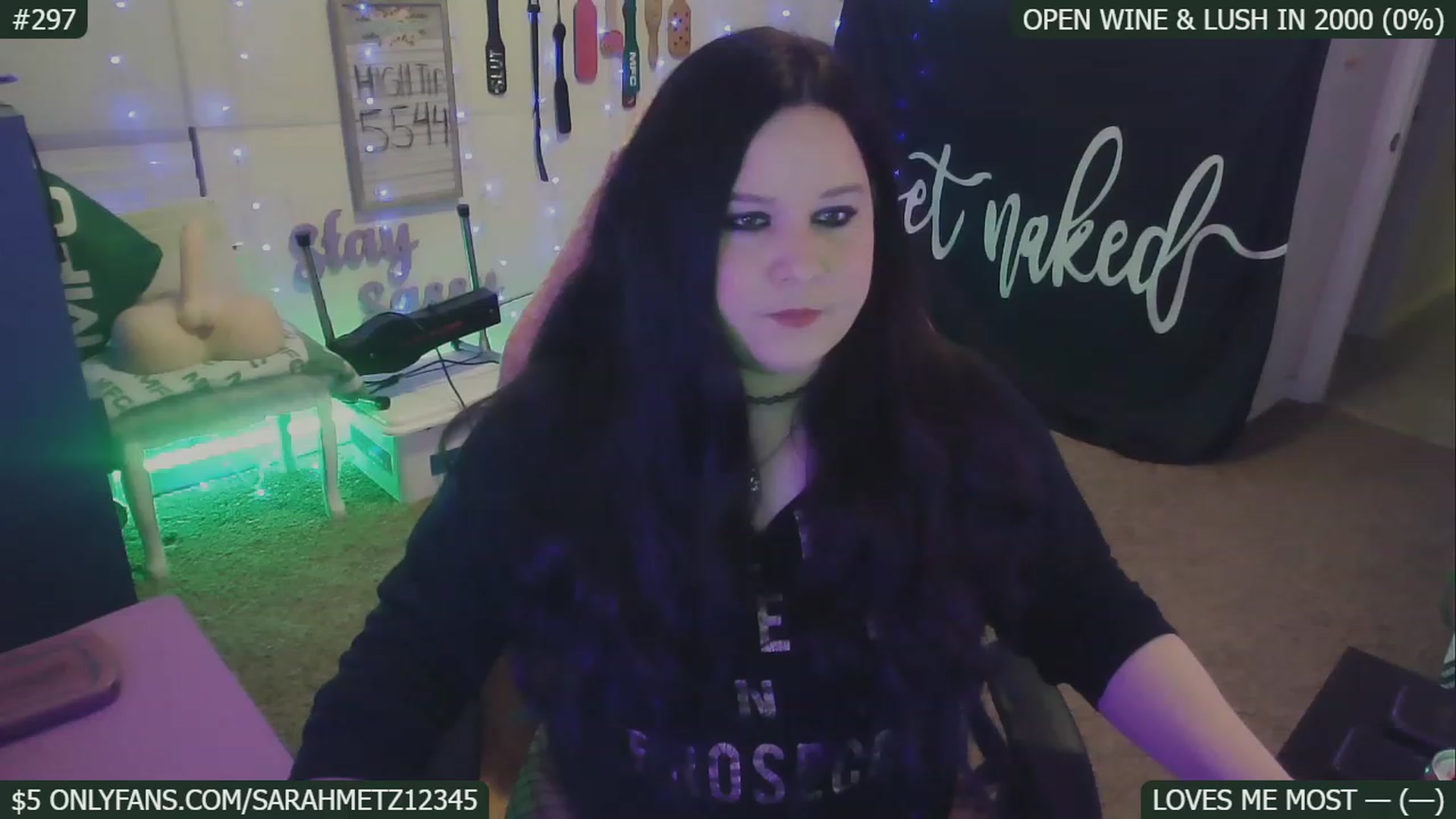 Gallery image thumbnail from SassySarah94's myfreecams stream on, 01/17/2023, 04:24 image 2 of 20