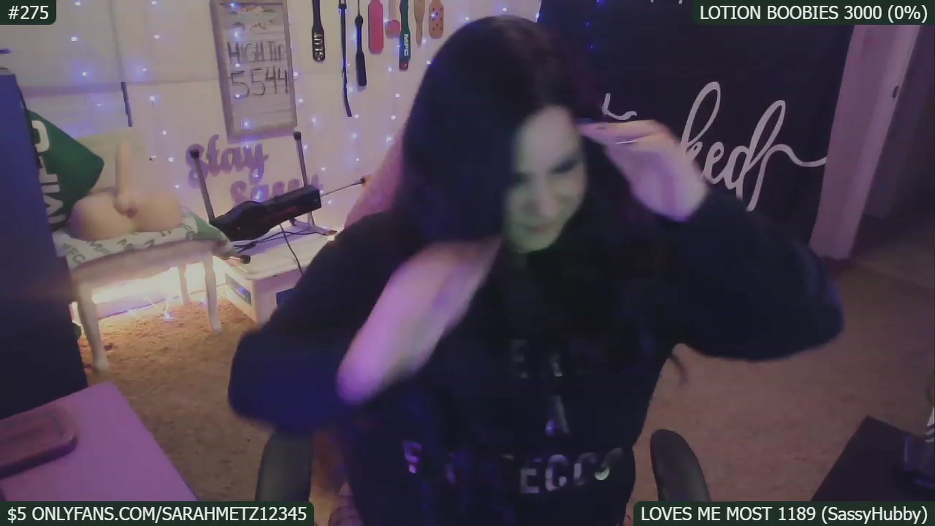 Gallery image thumbnail from SassySarah94's myfreecams stream on, 01/17/2023, 04:24 image 12 of 20