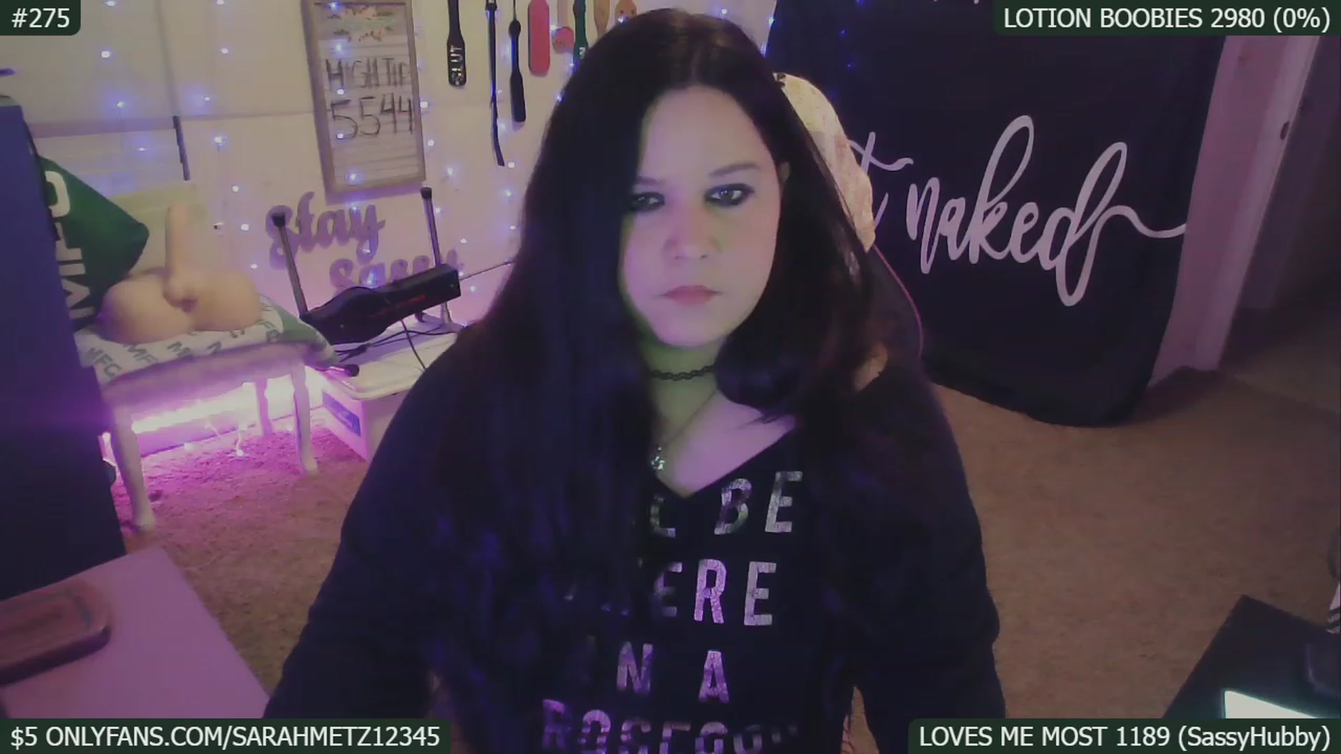 Gallery image thumbnail from SassySarah94's myfreecams stream on, 01/17/2023, 04:24 image 15 of 20